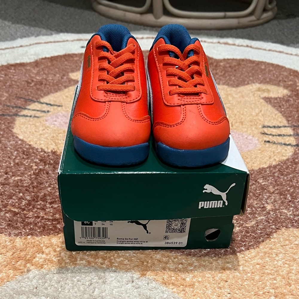 Toddler PUMAs - Picture 2 of 2